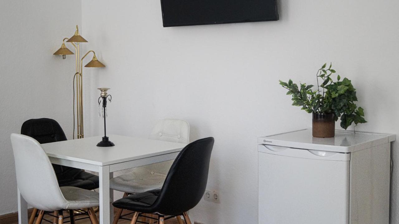 וינה Gorgeous 2Br - Spacious & Suitable For Everyone מראה חיצוני תמונה