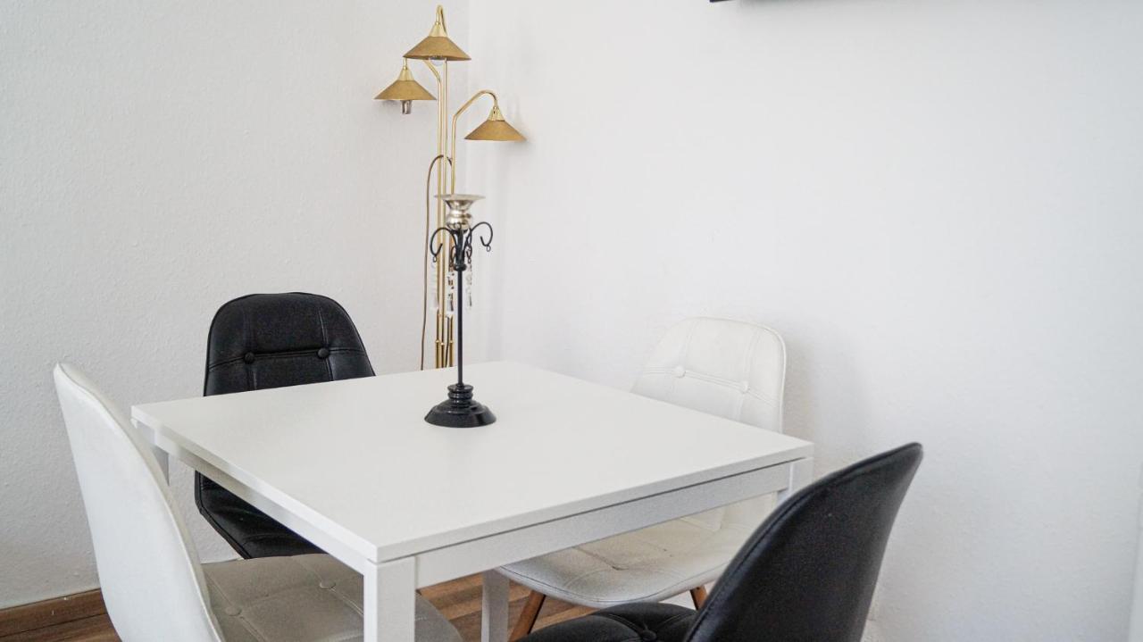 וינה Gorgeous 2Br - Spacious & Suitable For Everyone מראה חיצוני תמונה